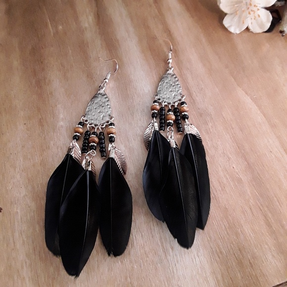 NEW Take Flight  Dream Catcher Earrings - Picture 2 of 4
